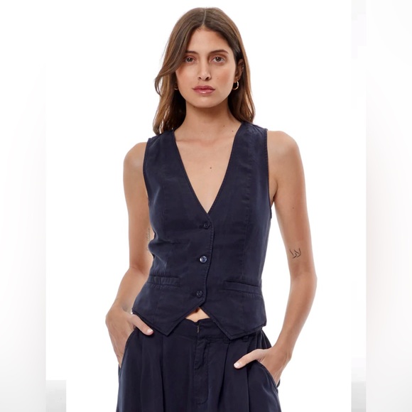 Young Fabulous & Broke Tops - NWT YFB Young Fabulous & Broke Veda Vest in Midnight Pigment Sz S Small